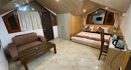 Sharmas Destination Room Type - Deluxe - Smart room