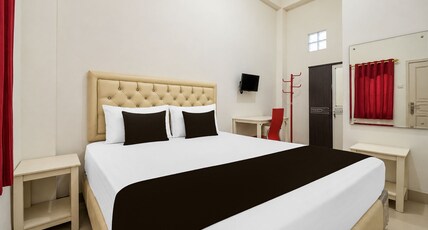 Hotel O Wisma Fortuner Room Type - Indonesia Deluxe Double
