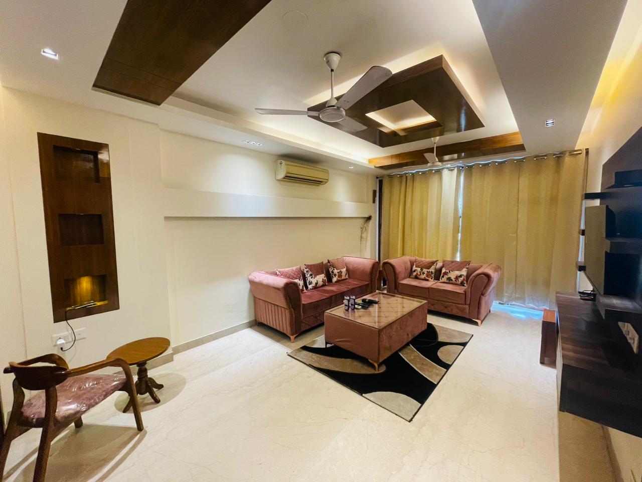 Divine India Service Apartment - Tap to explore photos