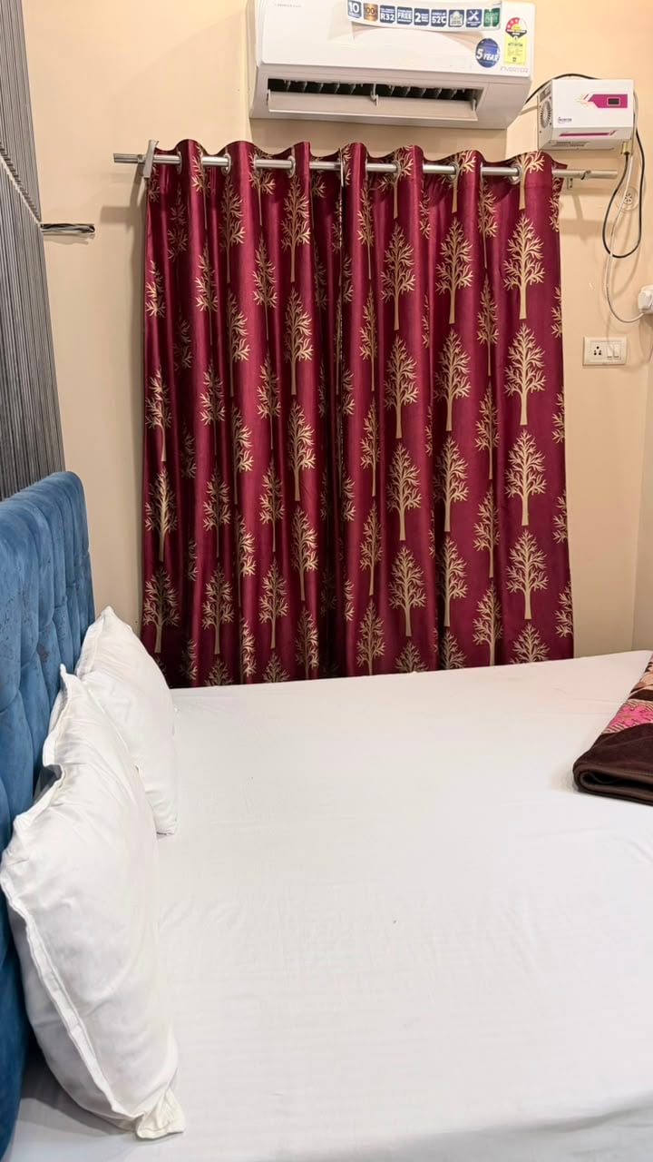 Jamuna (P) Guest House - Tap to explore photos