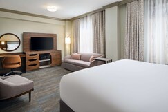 Hampton Inn & Suites New Orleans Canal St. French Quarter