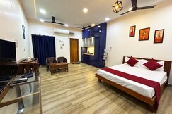 Eva Bliss Studio Near White Town & Railway Station