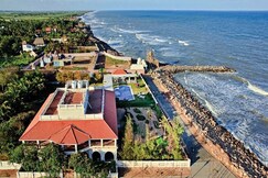 Neemrana's - The Bungalow On The Beach Tranquebar