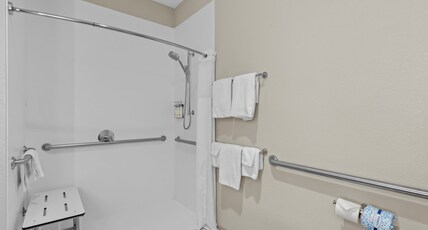 Holiday Inn Express & Suites OGDEN Room Type - 1 King Standard Communications Mobility Accessible Holiday Inn Express & Suites OGDEN Room Type - 1 King Standard Communications Mobility Accessible