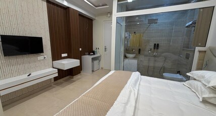The Aura Hotel Room Type - Super Deluxe Room