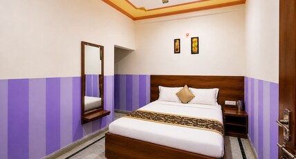 Hotel Rudra I Affordable Rooms Room Type - Deluxe Luxury Non-AC Double Bedroom