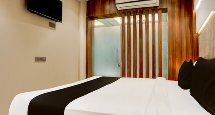 J.D HOTEL Room Type - Deluxe Room