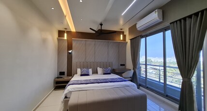 Hotel Divine Room Type - Platinum Room With Hill View Hotel Divine Room Type - Platinum Room With Hill View