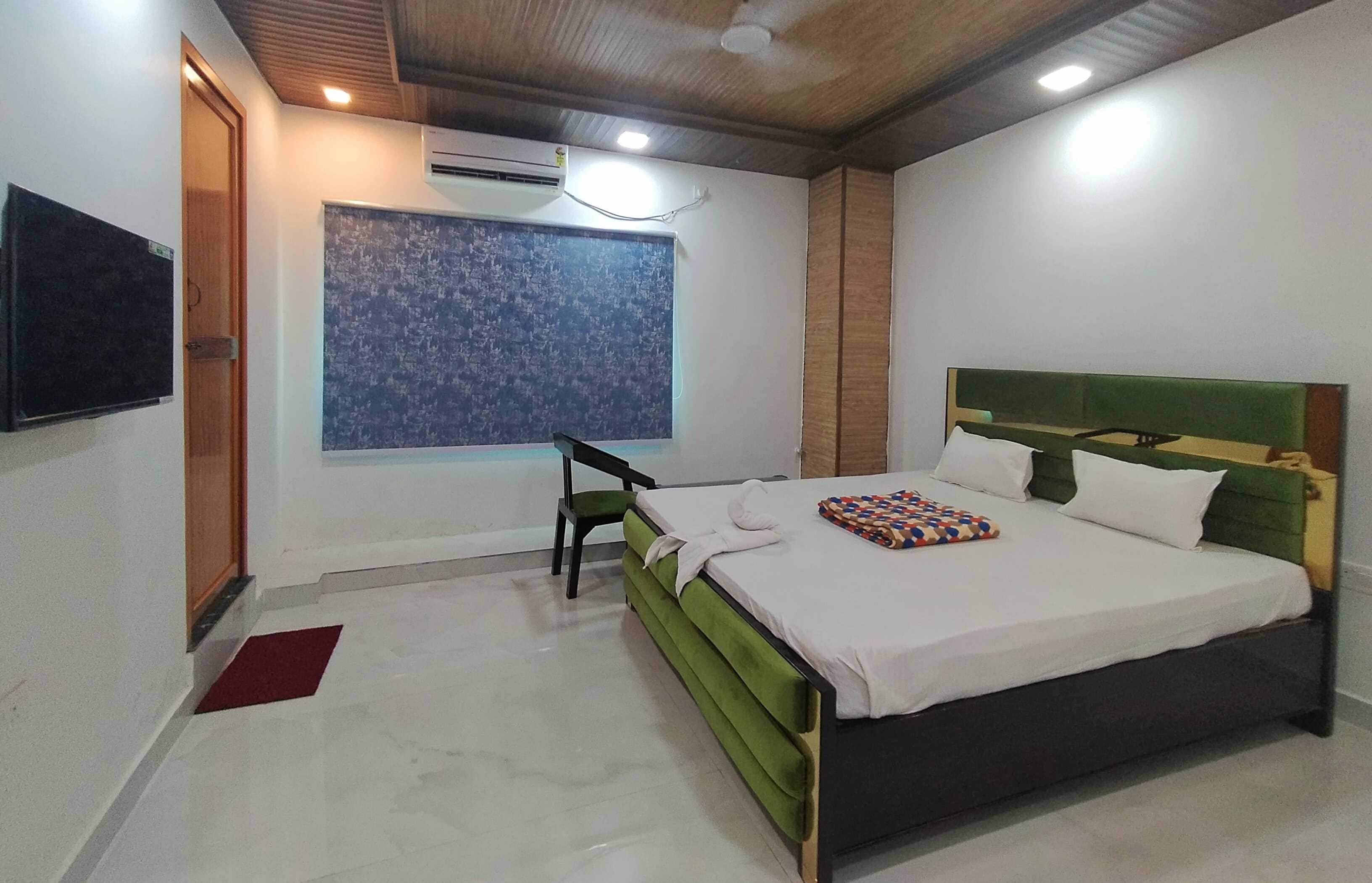 Hotel O Narayan Inn - Tap to explore photos