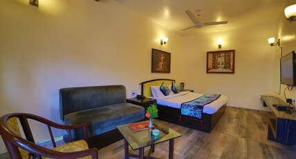 Hotel Karnavati Room Type - Super Deluxe Ac Room