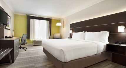 Holiday Inn Express Allen North - Event Center Room Type - Standard Room