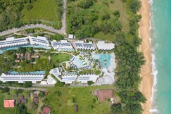 Le Meridien Phuket Mai Khao Beach Resort