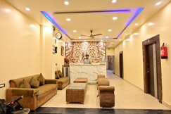 Siddhivinayak Luxury Stay I Near Kashi Vishwanath