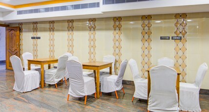 Hotel O SR Room Type - Classic