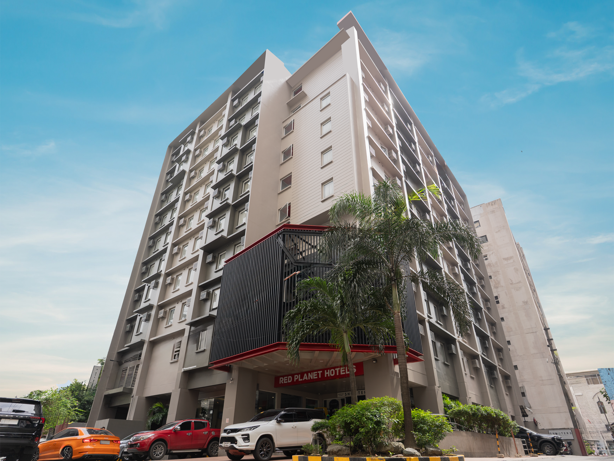 Red Planet Makati Avenue Manila - Tap to explore photos