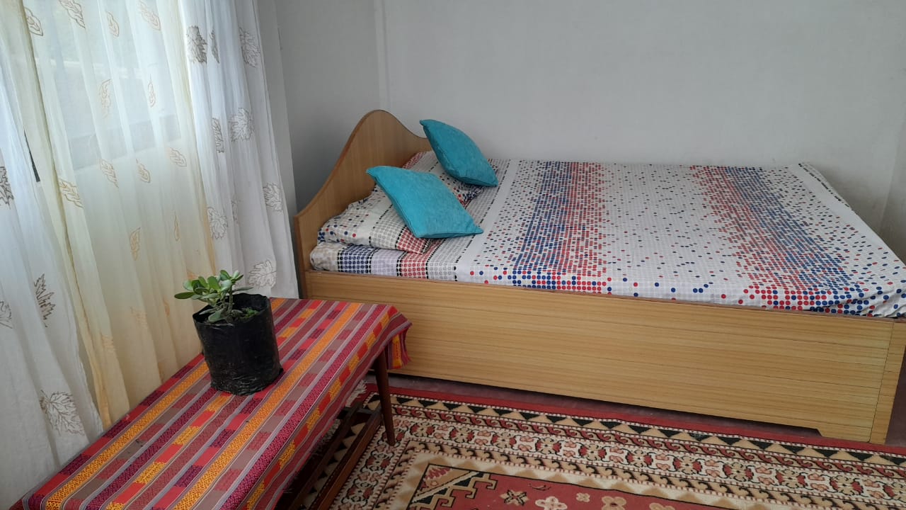 Tashi Delek Cottage | Entire 1 BR Homestay - Tap to explore photos