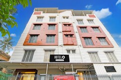 Super Townhouse Kaikhali Near Airport