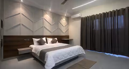 Evora House - Luxe | 3Bhk | Near Airport, Amity University and Plaksha University | Families and Gro Room Type - Evora House | 3Bhk | Airport Rd | Families, Groups