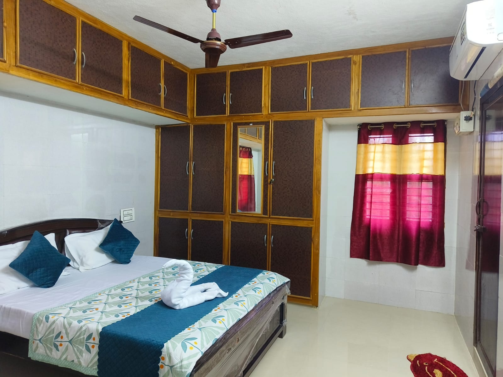 HB'S Nest Homestay - Tap to explore photos