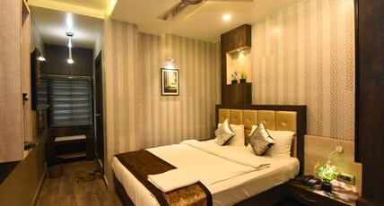 Nu Blue Moon Guest House Room Type - Premium Double Room
