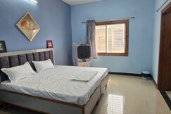 Om galaxy home stay