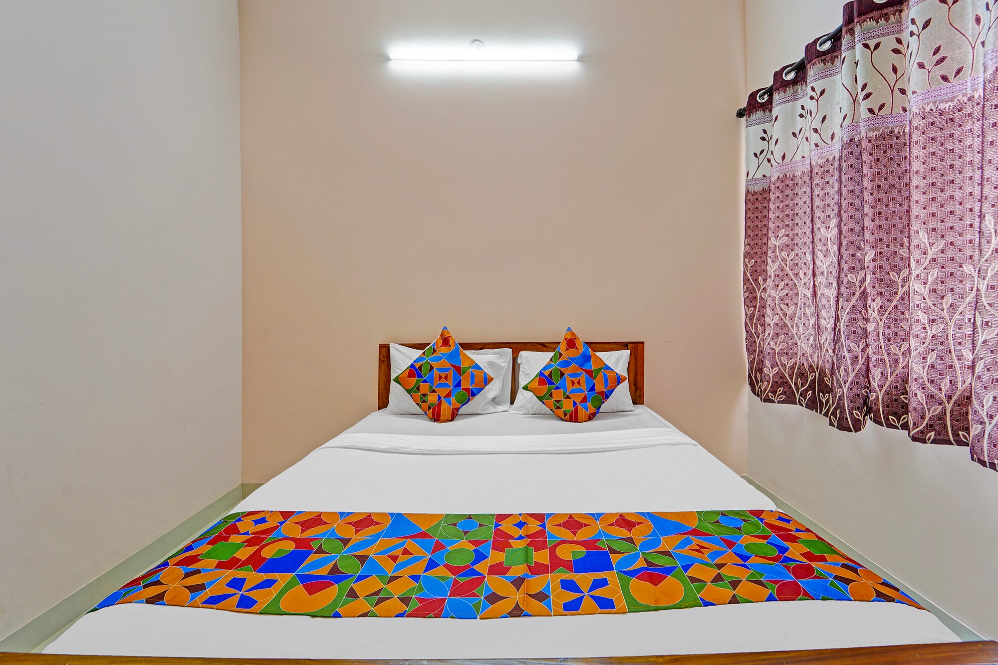 Via Praneeth Residency - Tap to explore photos