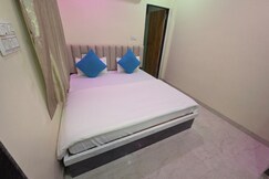 Address of Hotel GR