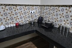 Arti Homestay 2Bhk Flat Prime Location