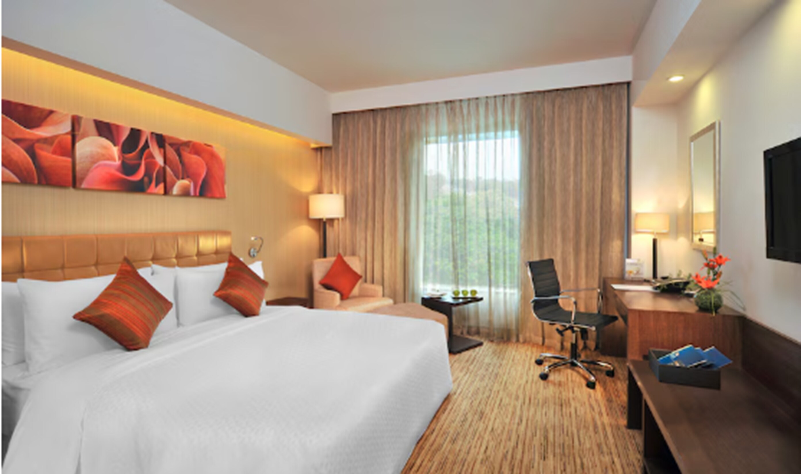 Four Points By Sheraton Hotel And Serviced Apartments- ZS Associates Pune - Tap to explore photos