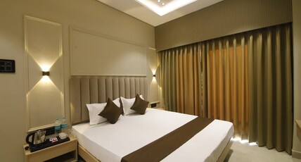 Hotel Maheshwari INN Room Type - Super Deluxe Room With City View