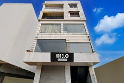 Super Hotel O Barasat Government College Formerly Mivaan Comfort