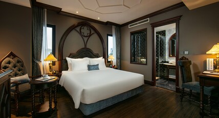 Le Chanvre Hanoi Hotel and Spa Room Type - Premier Double