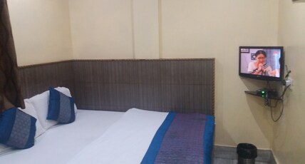 Hotel Romavilla Room Type - Budget Room AC