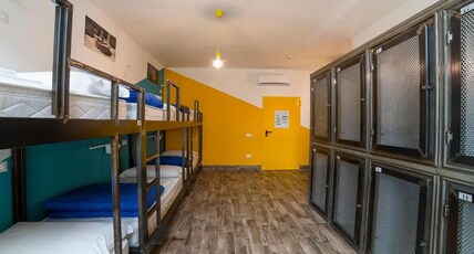 Ostello Bello Napoli Room Type - Bed in 10 Bed Mixed Dorm