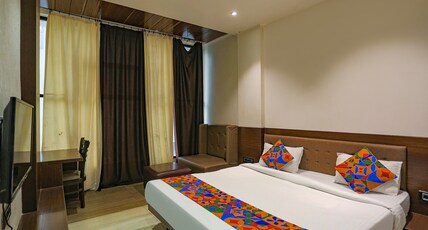 FabHotel Sun Park Room Type - Deluxe Room