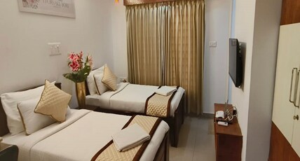 YAHWEH Suites Room Type - Executive Twin Room