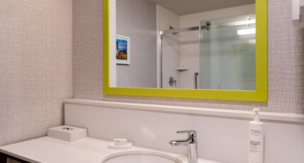Hampton Inn & Suites Boise-Meridian Room Type - 1 KING STUDIO W PELOTON NS