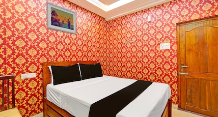 Hotel O Eswar Residency Room Type - Classic Hotel O Eswar Residency Room Type - Classic