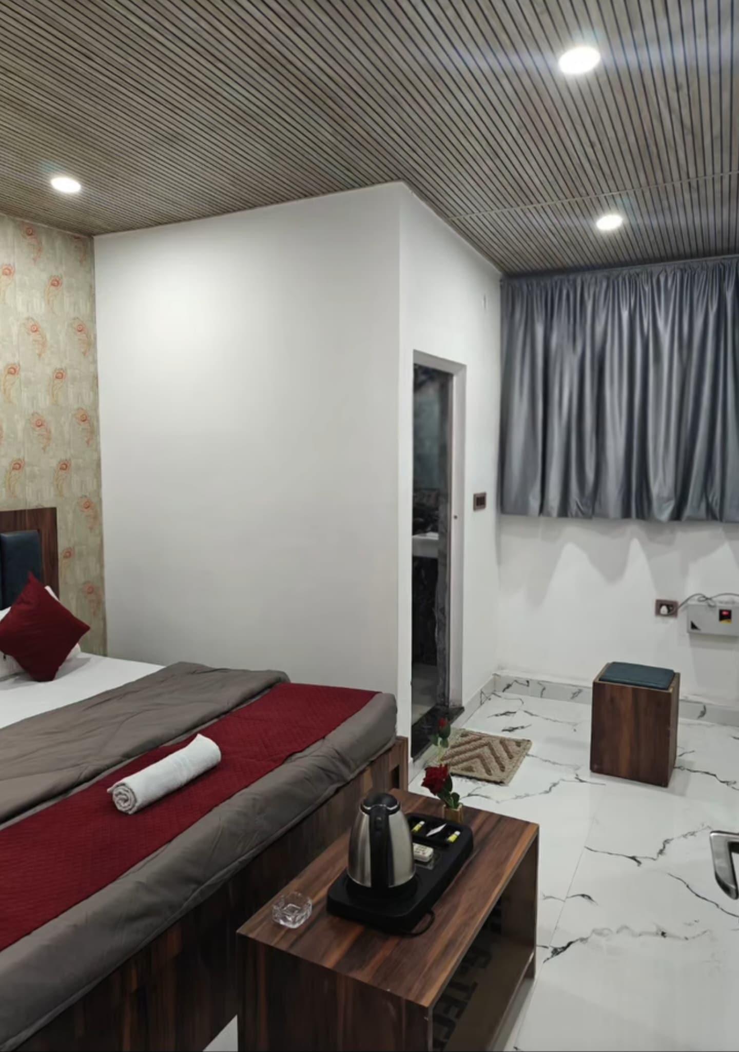 Raj Inn | Lucknow - Tap to explore photos