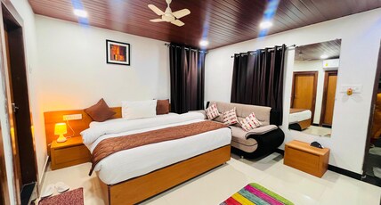 Gulmarg Residency Mount Abu Room Type - Deluxe Ac