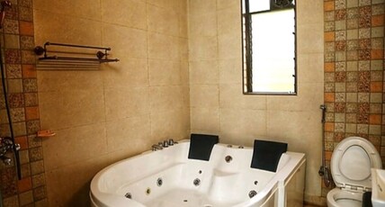 4BHK Aftab Villa with Pvt Pool & Jacuzzi Room Type - 4 BHK Aftab Villa with Pool