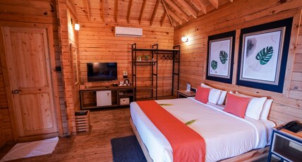 Mount Xanadu Resort Room Type - Ivy Wooden Chalet