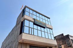 HARDEV NATH PALACE AND HOMESTAY