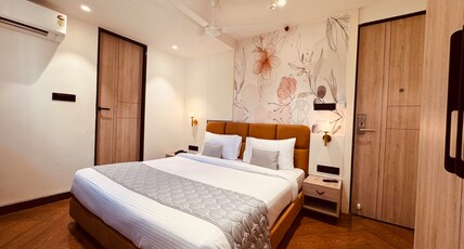 Hotel Mumbai House Vijay Nagar Nr Brilliant Convention Center Room Type - Standard Room Hotel Mumbai House Vijay Nagar Nr Brilliant Convention Center Room Type - Standard Room