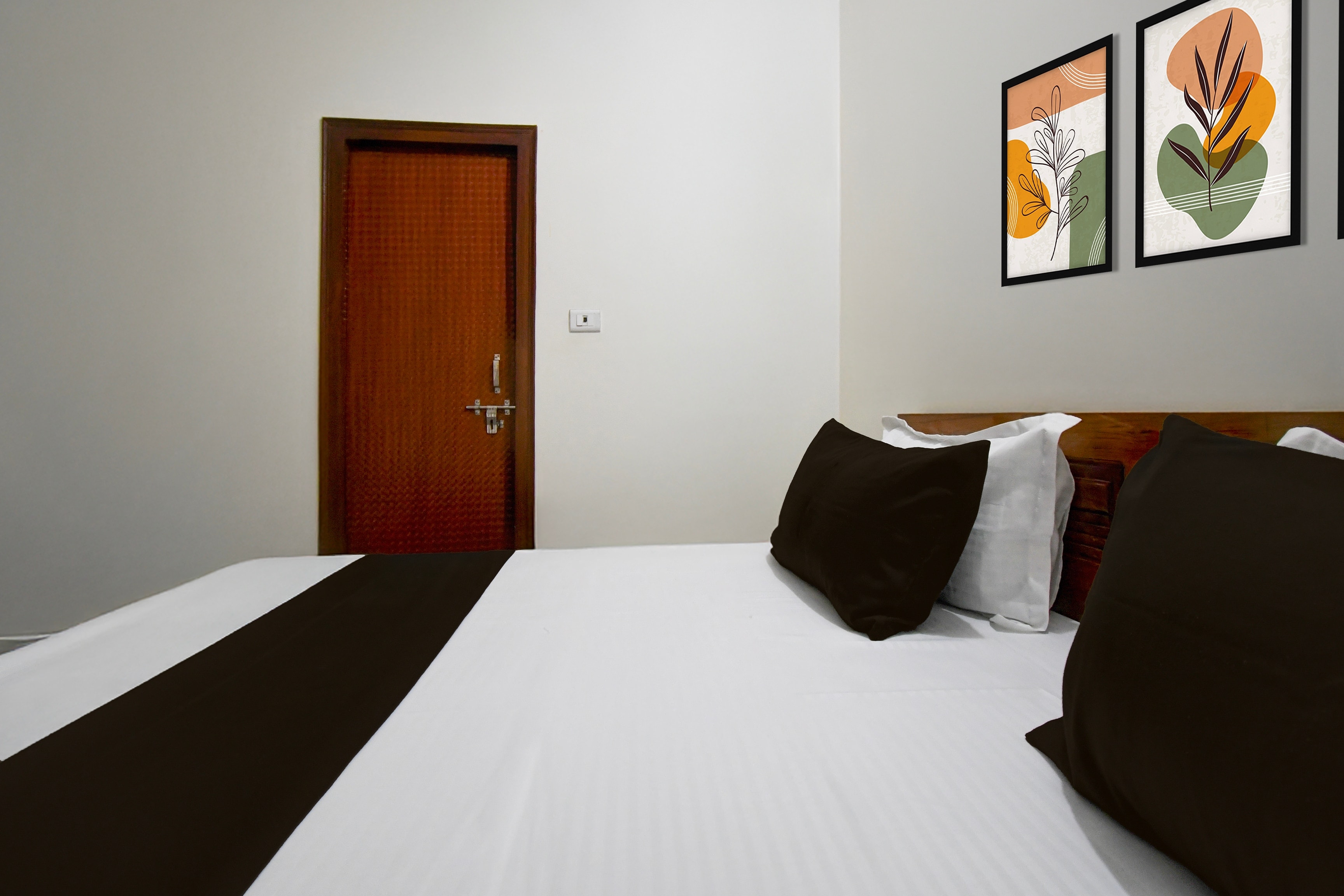 Hotel O Ananta Grand - Tap to explore photos