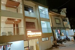 Hotel Pushkaraj