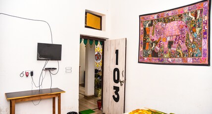 Hotel Zoola Palace  Room Type - Ac Double Bed Room