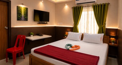 M/S HOTEL SHEPHERDS BOARDING AND LODGING Room Type - Triple Standard AC