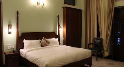 Devnadi -The Heritage Hotel Room Type - Super Deluxe With Balcony And Ganga View