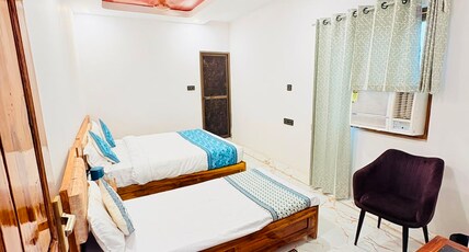 Hotel Shiva Darshanam Near Luxa Room Type - Deluxe Triple Bed Room